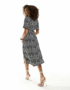Nobody's Child Dee Dee Midi Dress In Black And White Squiggle Print For Women Black White Squiggle -Nobody’s Child Shop 206192919 4