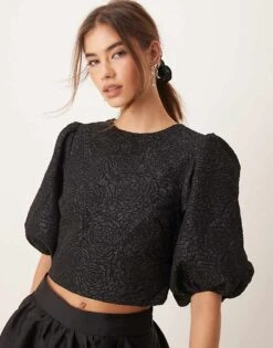 Nobody's Child Yasmina Structured Top In Black For Women