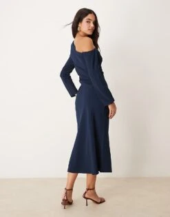 Nobody's Child Katty Off Shoulder Midaxi Dress With Split In Navy For Women -Nobody’s Child Shop 207276838 3