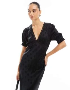 Nobody's Child Angela Satin Maxi Dress With Lace Detail In Black For Women -Nobody’s Child Shop 207332657 4