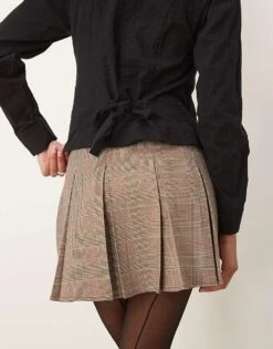 Nobody's Child Minerva Pleat Top In Black For Women -Nobody’s Child Shop 207626563 2