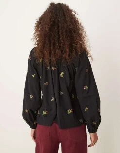 Nobody's Child Aster Yoke Detail Blouse With Embroidery In Black For Women -Nobody’s Child Shop 207626619 3