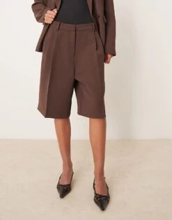 Nobody's Child Pleat Front Bermuda Shorts Co-ord In Dark Brown For Women -Nobody’s Child Shop 207786104 3