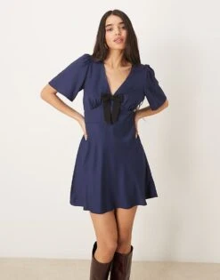 Nobody's Child Faith Mini Tea Dress With Contrast Bow In Navy For Women