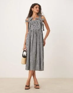 Nobody's Child Dallas Bow Detail Midi Dress In Micro Mono Gingham For Women -Nobody’s Child Shop 208035478 1 monogingham 1