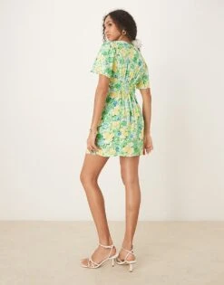 Nobody's Child Alexa Mini Tea Dress In Green And Yellow Ditsy For Women -Nobody’s Child Shop 208035730 4