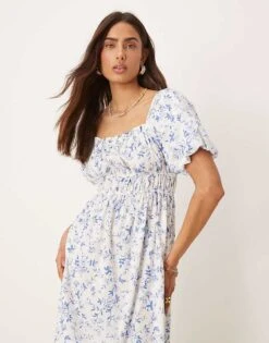 Nobody's Child Kurtis Shirred Bodice Midi Dress In Blue And White Floral For Women Blue/white -Nobody’s Child Shop 208035893 4