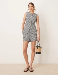 Nobody's Child Harper Tailored Shorts Co-ord In Mono Gingham -Nobody’s Child Shop 208035949 1 black