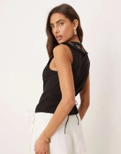 Nobody's Child Penny Embroidered Collar Crop Top In Black For Women -Nobody’s Child Shop 208075343 3