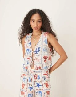 Nobody's Child Thandy Linen Crop Top Co-ord In Shell Tile Print For Women Multi